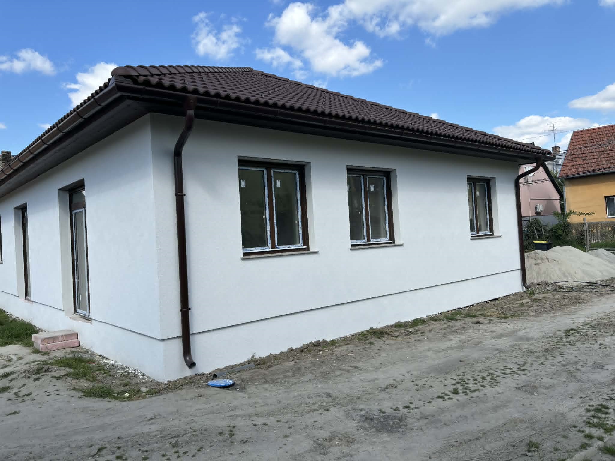 K-GÉV Generál Kft. által kivitelezett, elkészült családi ház